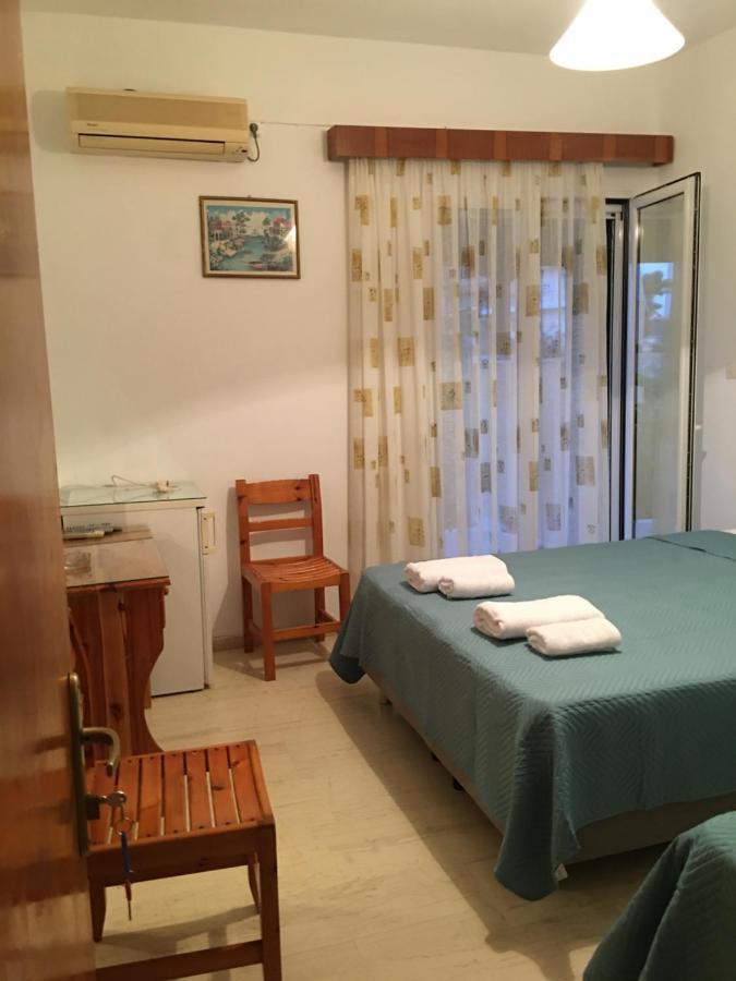 Villa Politis Порос Экстерьер фото